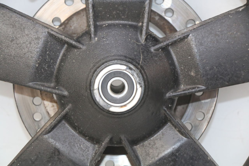 photo de LLANTA DELANTERA TNT MOTOR OTTO 2T 50 (2012 - 2018) - Características distintivas