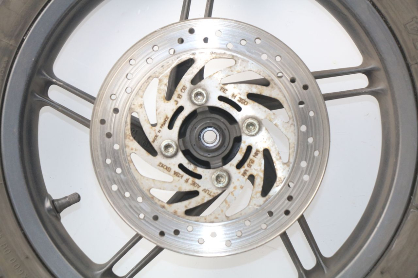 photo de LLANTA DELANTERA HONDA PCX (JF47) 125 (2012 - 2013) - Características distintivas