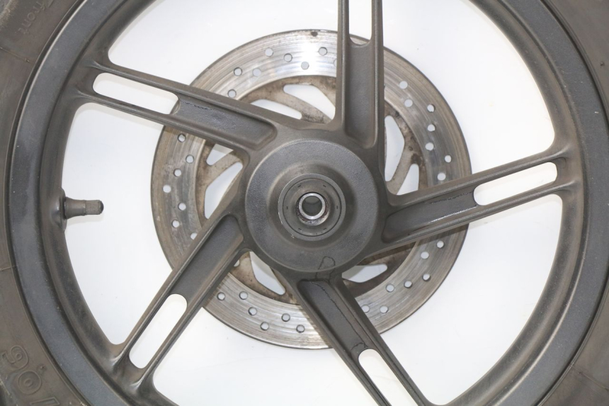 photo de LLANTA DELANTERA HONDA PCX (JF47) 125 (2012 - 2013) - Estado de la superficie y material