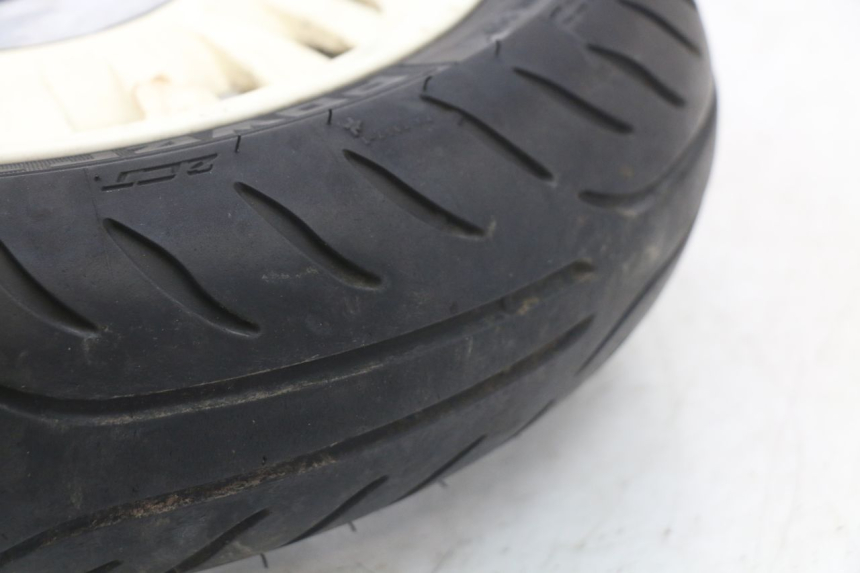 photo de LLANTA DELANTERA  PEUGEOT DJANGO 125 (2014 - 2017) - Primer plano de alta resolución