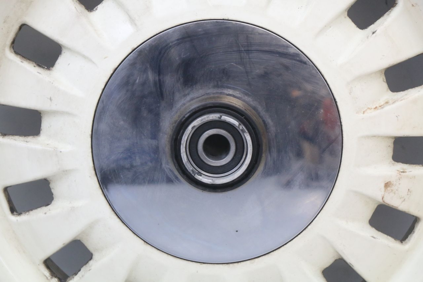 photo de LLANTA DELANTERA  PEUGEOT DJANGO 125 (2014 - 2017) - Primer plano técnico