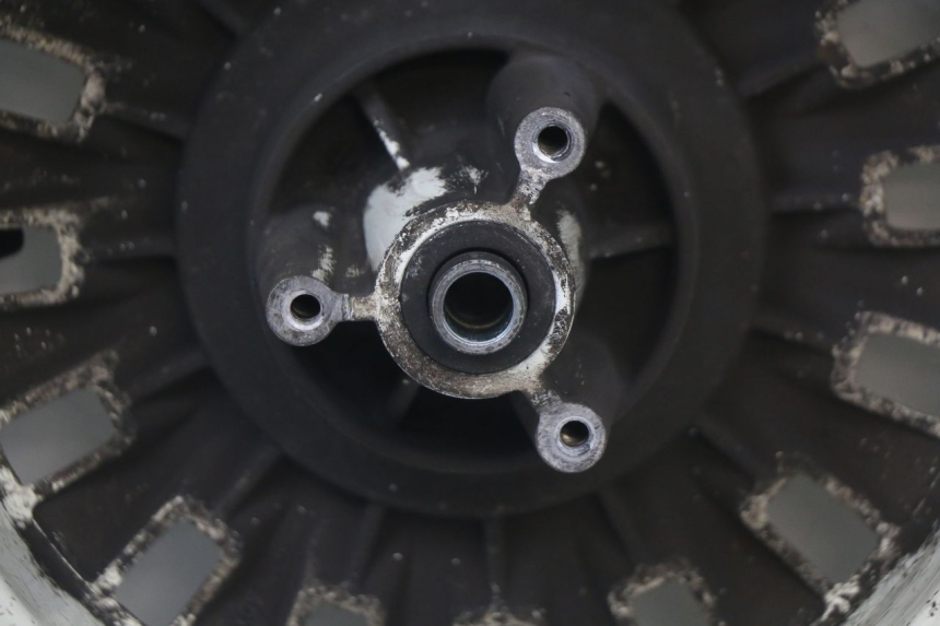 photo de LLANTA DELANTERA  PEUGEOT DJANGO 125 (2014 - 2017) - Marcados y referencias originales