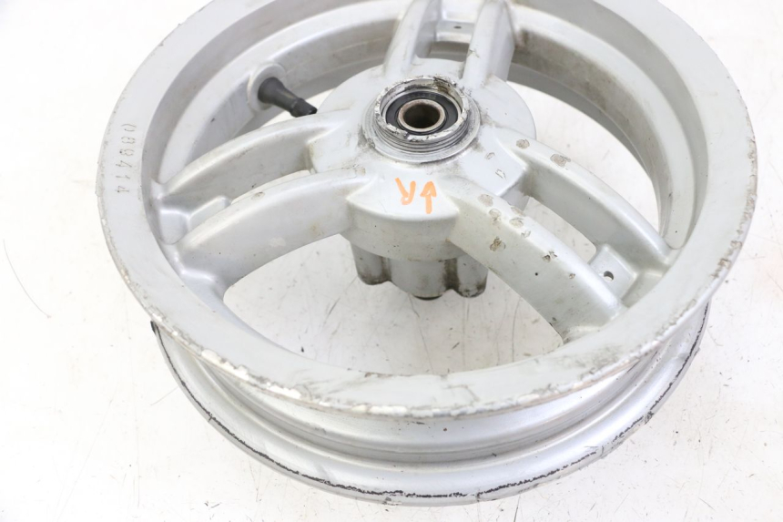 photo de RUEDA DELANTERA PEUGEOT LUDIX 50 (2005 - 2007) - Características distintivas