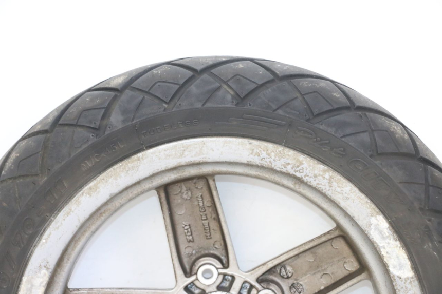 photo de LLANTA DELANTERA PIAGGIO VESPA LX 2T 50 (2005 - 2013) - Características distintivas