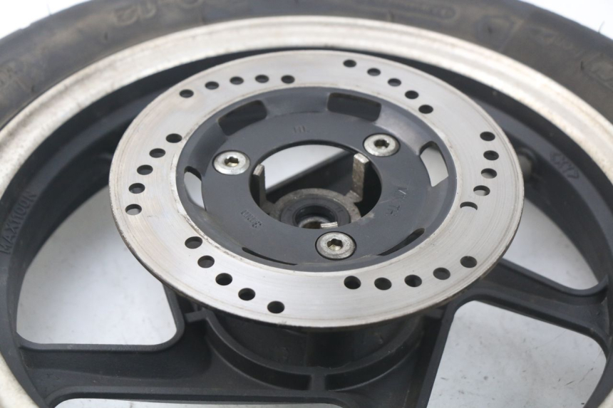 photo de LLANTA DELANTERA  RED ELECTRIC RED E PRO 1 (2017 - 2019) - Estado de la superficie y material