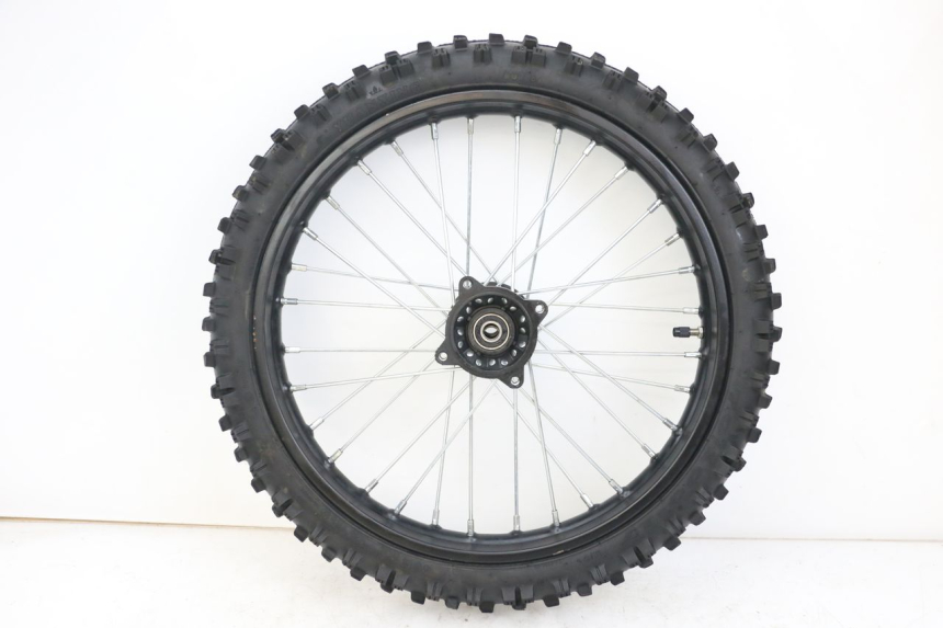 photo de LLANTA DELANTERA  APOLLO RFZ 140 - Zoom estado de uso