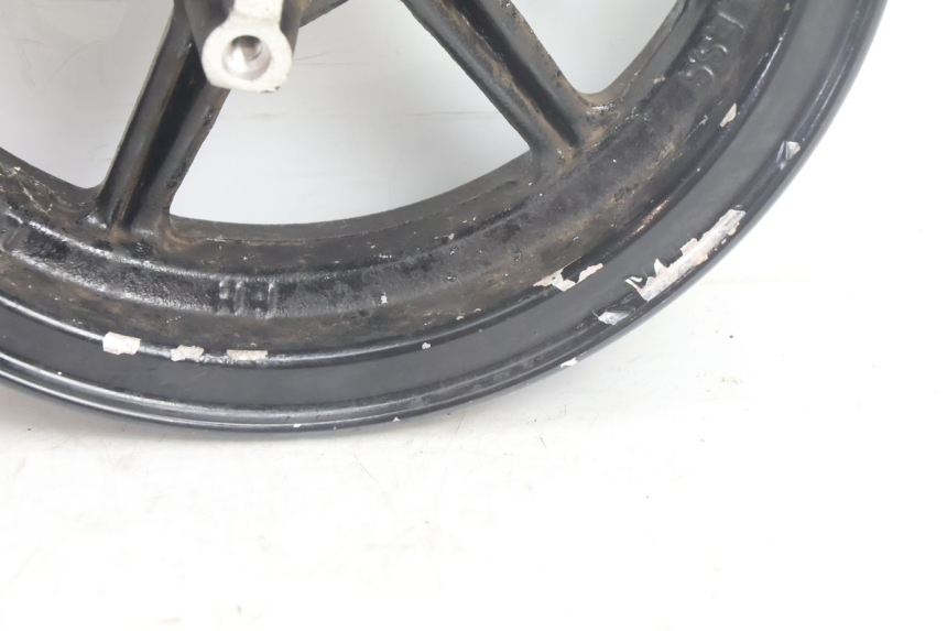 photo de LLANTA DELANTERA  TNT MOTOR ROMA 10' 4T 50 (2007 - 2018) - Características distintivas