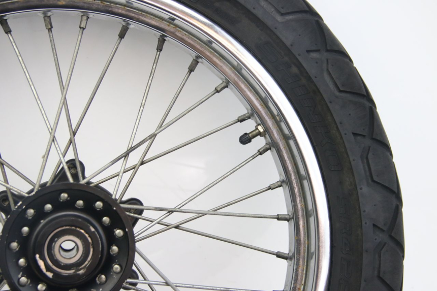 photo de LLANTA DELANTERA HYOSUNG RT KARION 125 (2003 - 2007) - Recambio usado revisado