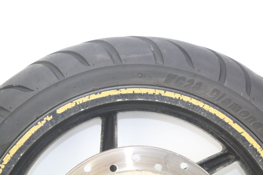 photo de LLANTA DELANTERA GILERA RUNNER SP 50 (2009 - 2017) - Enfoque en la estructura