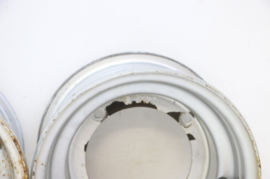 photo de LLANTA DELANTERA  HYTRACK S 150 (2003 - 2011) - Zoom sobre los componentes