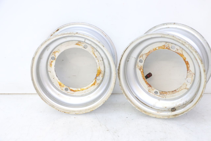 photo de LLANTA DELANTERA  HYTRACK S 150 (2003 - 2011) - Detalles de los puntos de fijación