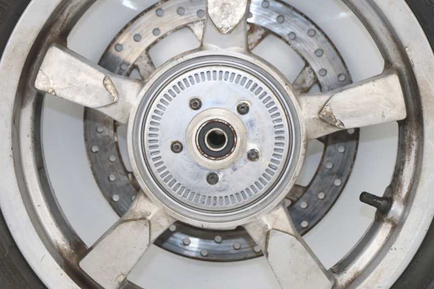 photo de LLANTA DELANTERA PEUGEOT SATELIS 125 (2010 - 2012) - Otra vista del artículo