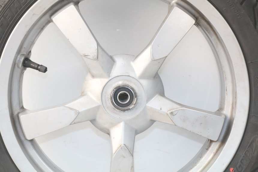 photo de LLANTA DELANTERA  PEUGEOT SATELIS 300 (2012 - 2015) - Zoom sobre los componentes