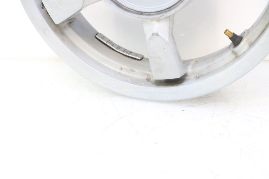 photo de RUEDA DELANTERA PEUGEOT SATELIS 125 (2006 - 2009) - Características distintivas