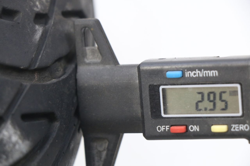 photo de LLANTA DELANTERA JM MOTORS SC 4T 50 (2012 - 2017) - Zoom estado de uso