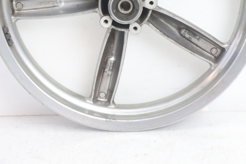 photo de LLANTA DELANTERA  APRILIA SCARABEO GT 125 (1999 - 2007) - Características distintivas