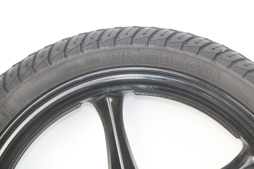 photo de LLANTA DELANTERA SUZUKI SIXTEEN 125 (2008 - 2010) - Características distintivas