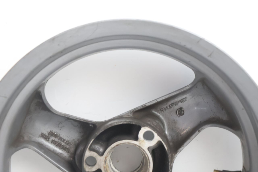 photo de LLANTA DELANTERA PEUGEOT SPEEDFIGHT LC 50 (1996 - 2002) - Detalles de los puntos de fijación