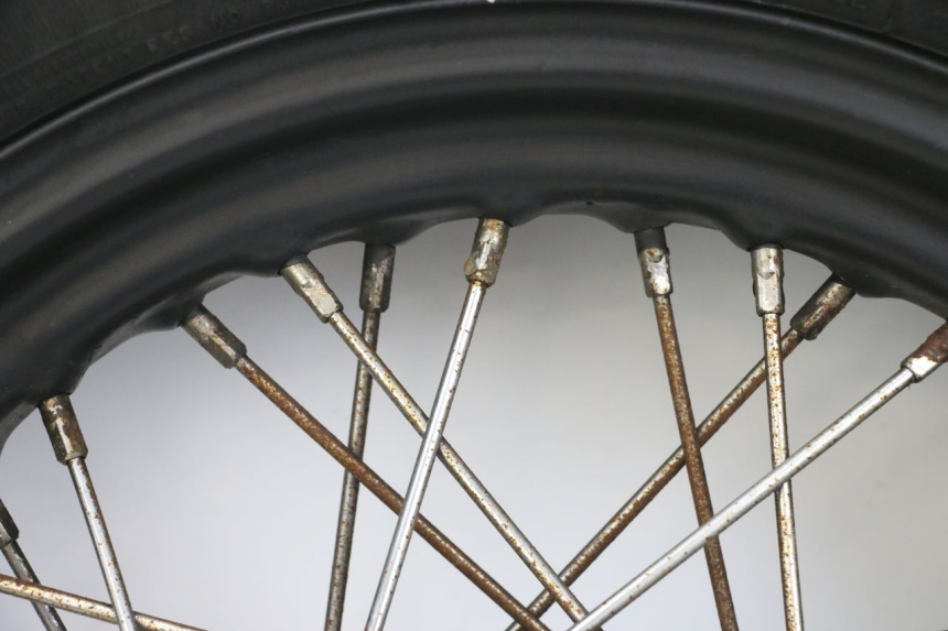 photo de LLANTA DELANTERA  HARLEY DAVIDSON SPORTSTER XL CUSTOM 1200 (2003 - 2004) - Otra vista del artículo