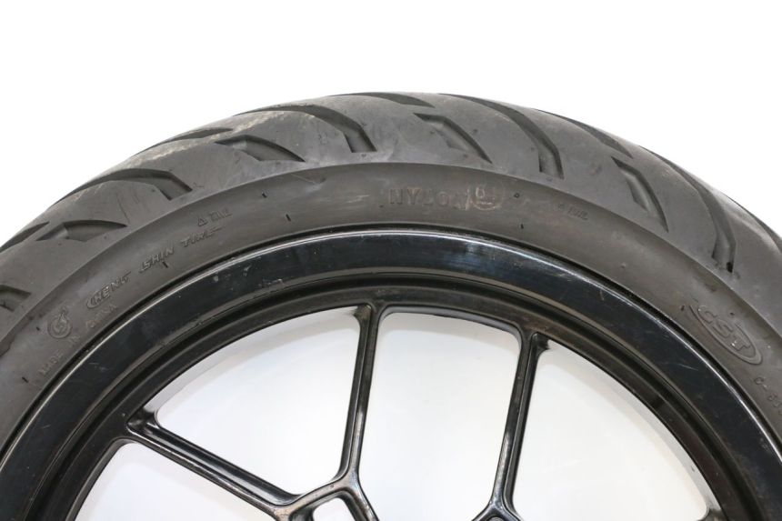 photo de LLANTA DELANTERA  APRILIA SR MOTARD 50 (2012 - 2018) - Primer plano técnico