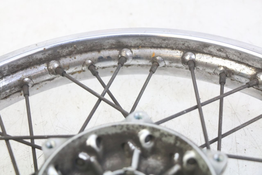 photo de LLANTA DELANTERA YAMAHA SR 125 (1982 - 2003) - Otra vista del artículo