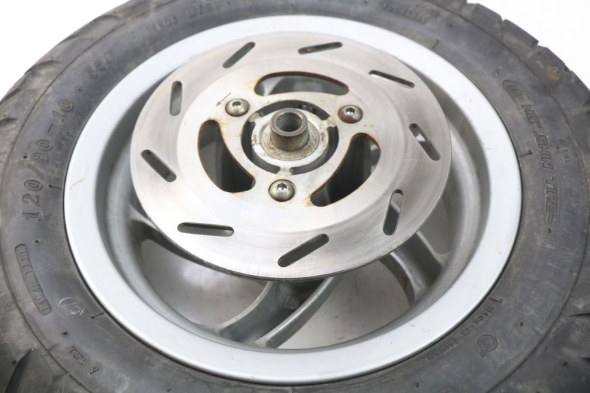 photo de LLANTA DELANTERA  GILERA STALKER 50 (2004 - 2014) - Primer plano técnico