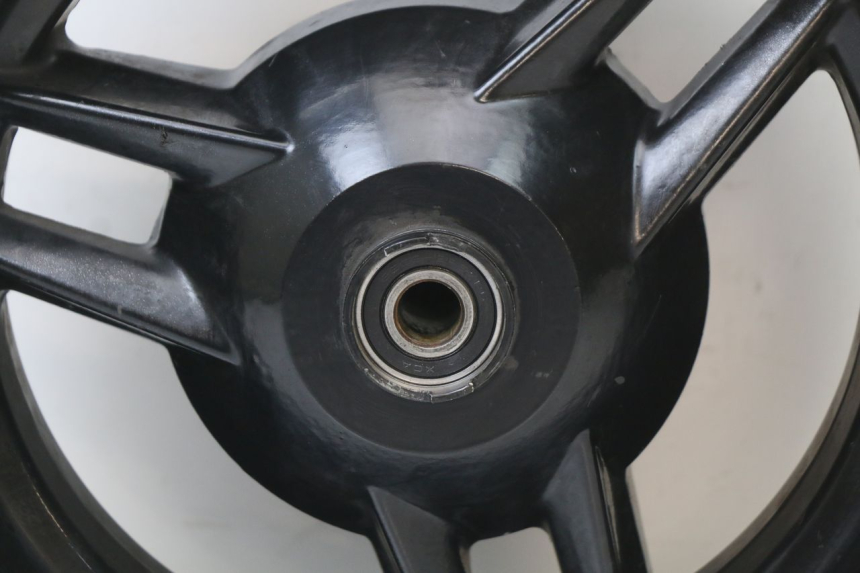 photo de LLANTA DELANTERA  PEUGEOT STREETZONE I 2T 50 (2018 - 2020) - Otra perspectiva