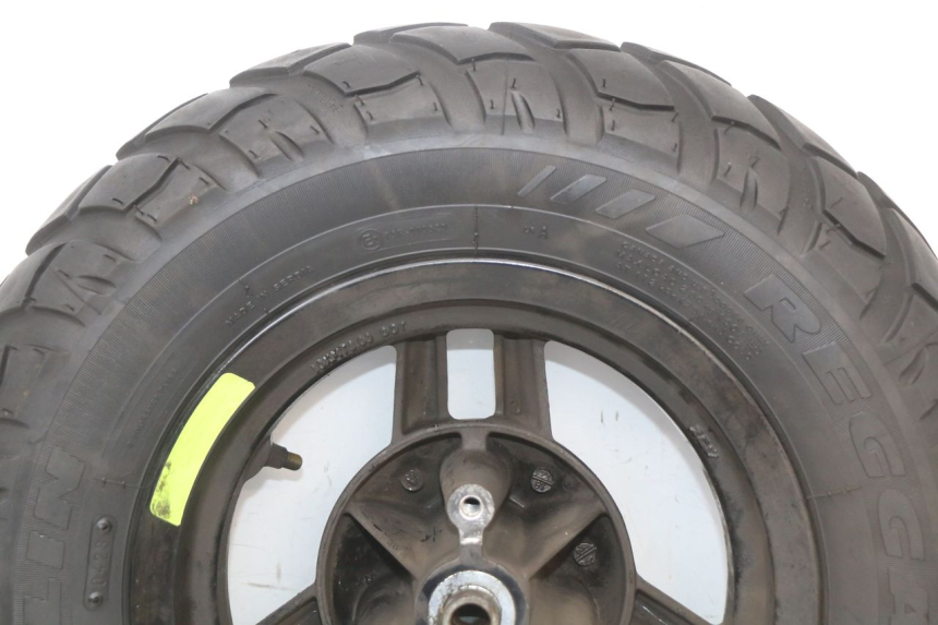 photo de LLANTA DELANTERA  PEUGEOT STREETZONE I 2T 50 (2018 - 2020) - Detalles de los puntos de fijación