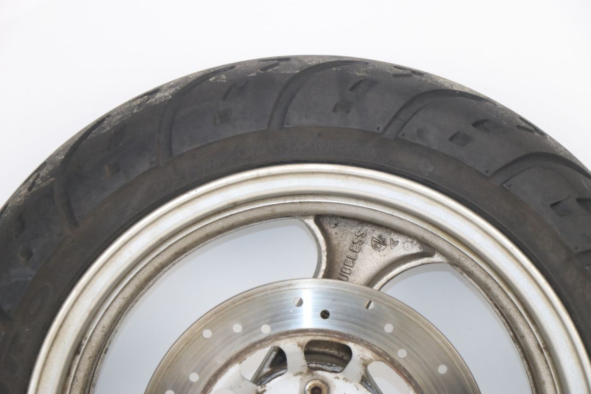 photo de LLANTA DELANTERA  PEUGEOT SUM UP 125 (2008 - 2013) - Características distintivas