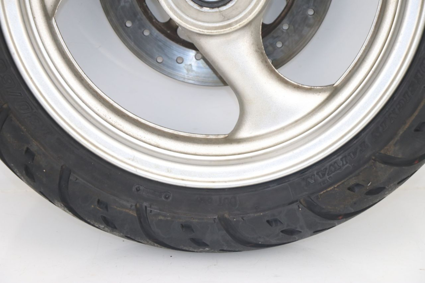 photo de LLANTA DELANTERA  PEUGEOT SUM UP 125 (2008 - 2013) - Detalles de los puntos de fijación