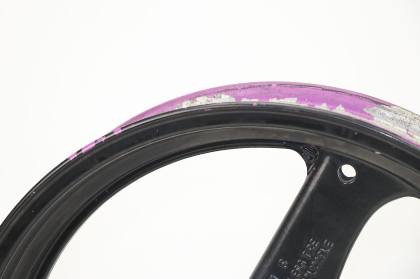 photo de LLANTA DELANTERA  SUZUKI GS GSE 500 (2001 - 2003) - Primer plano técnico