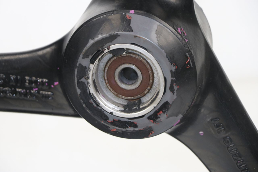 photo de LLANTA DELANTERA  SUZUKI GS GSE 500 (2001 - 2003) - Detalles de los puntos de fijación