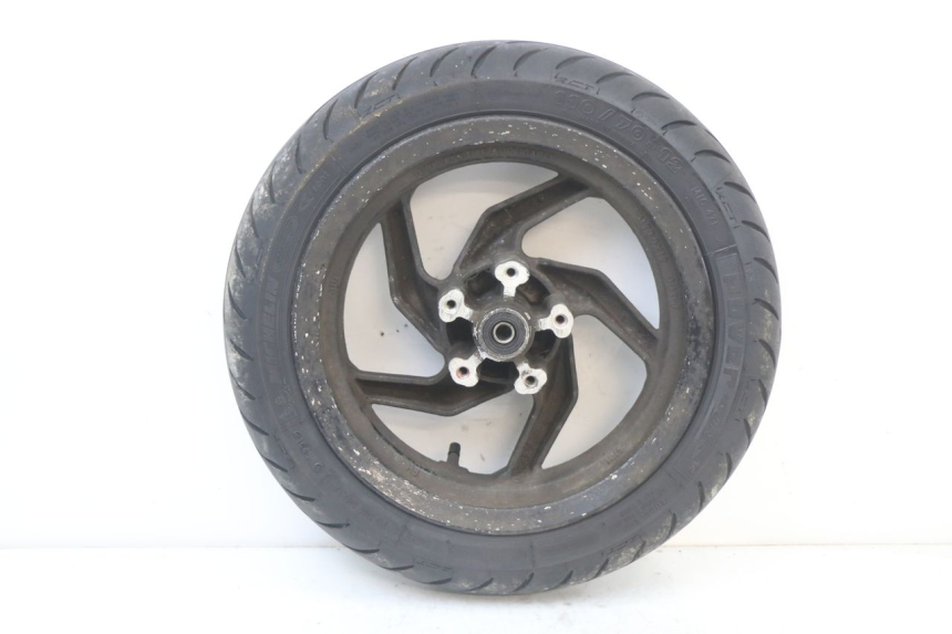 photo de LLANTA DELANTERA SYM ORBIT III 3 4T 50 (2018 - 2021) - Estado de la superficie y material