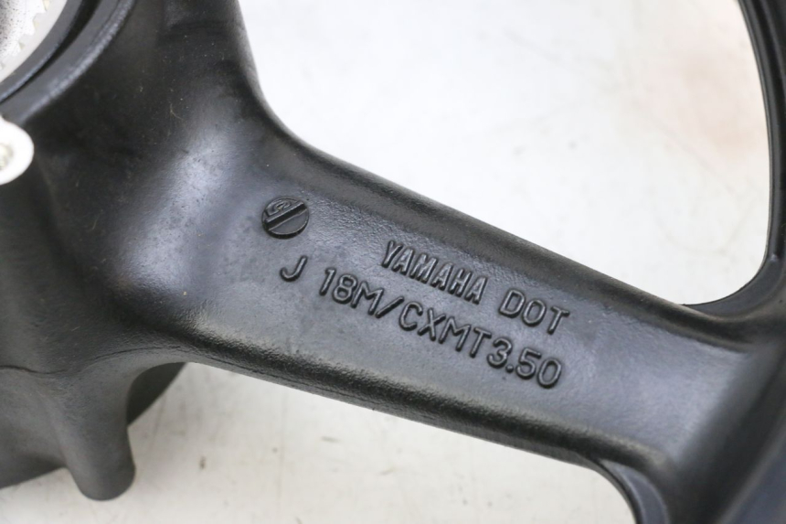 photo de LLANTA DELANTERA YAMAHA TDM ABS 900 (2002 - 2014) - Detalle de la pieza