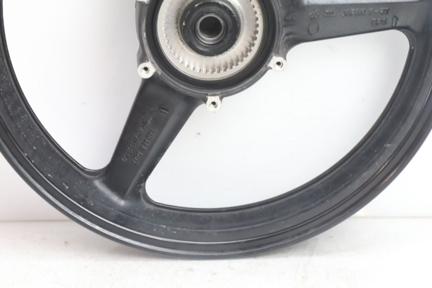 photo de LLANTA DELANTERA  YAMAHA TDM ABS 900 (2002 - 2014) - Detalles de los puntos de fijación
