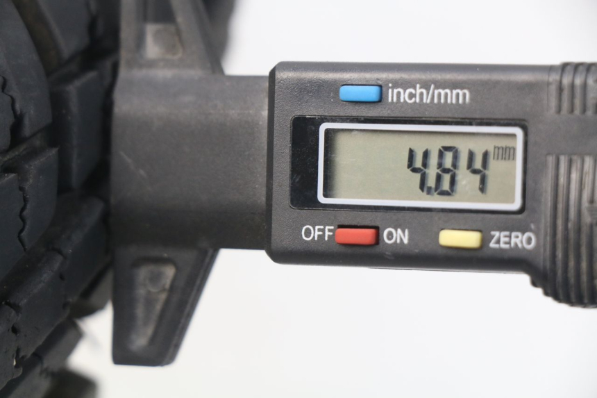 photo de RUEDA DELANTERA PEUGEOT TWEET 125 (2010 - 2017) - Zoom sobre los componentes