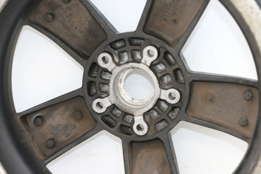 photo de LLANTA DELANTERA PIAGGIO VESPA GTS SUPER IE 125 (2009 - 2016) - Zoom sobre los componentes