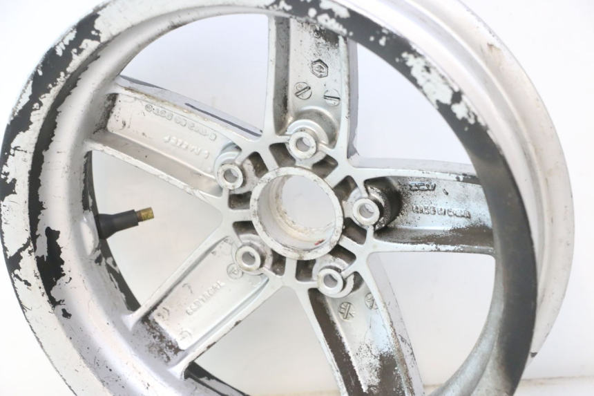 photo de LLANTA DELANTERA PIAGGIO VESPA LX 2T 50 (2005 - 2013) - Características distintivas