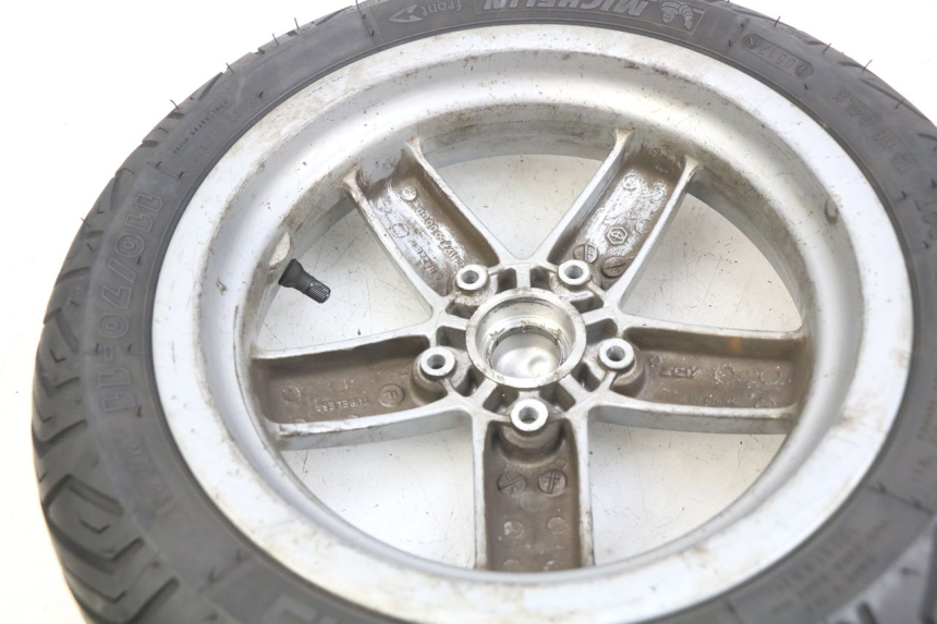 photo de LLANTA DELANTERA PIAGGIO VESPA LXV 125 (2006 - 2009) - Zoom sobre los componentes