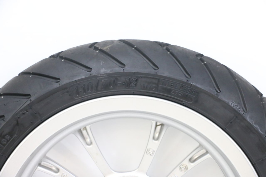 photo de LLANTA DELANTERA  PIAGGIO VESPA PRIMAVERA 4T 50 (2021 - 2024) - Otra vista del artículo