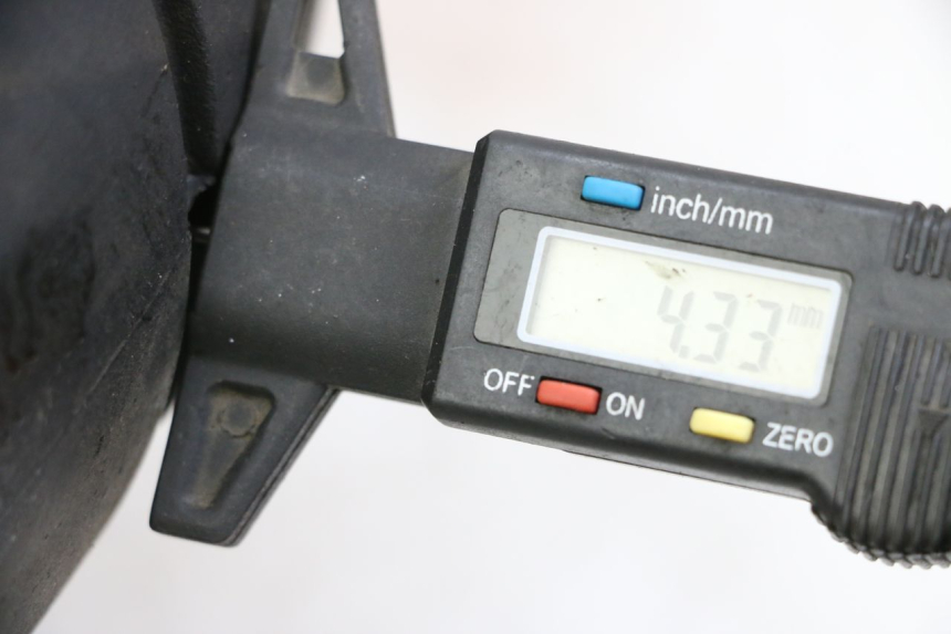 photo de LLANTA DELANTERA PEUGEOT VIVACITY NEW 4T 50 (2008 - 2017) - Detalle de la pieza