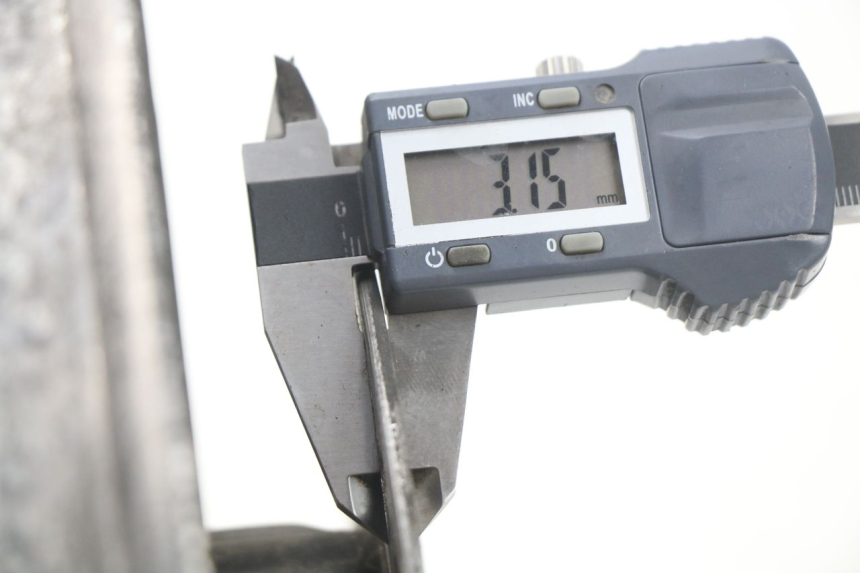 photo de LLANTA DELANTERA PEUGEOT VIVACITY 50 (1998 - 2003) - Detalle de la pieza