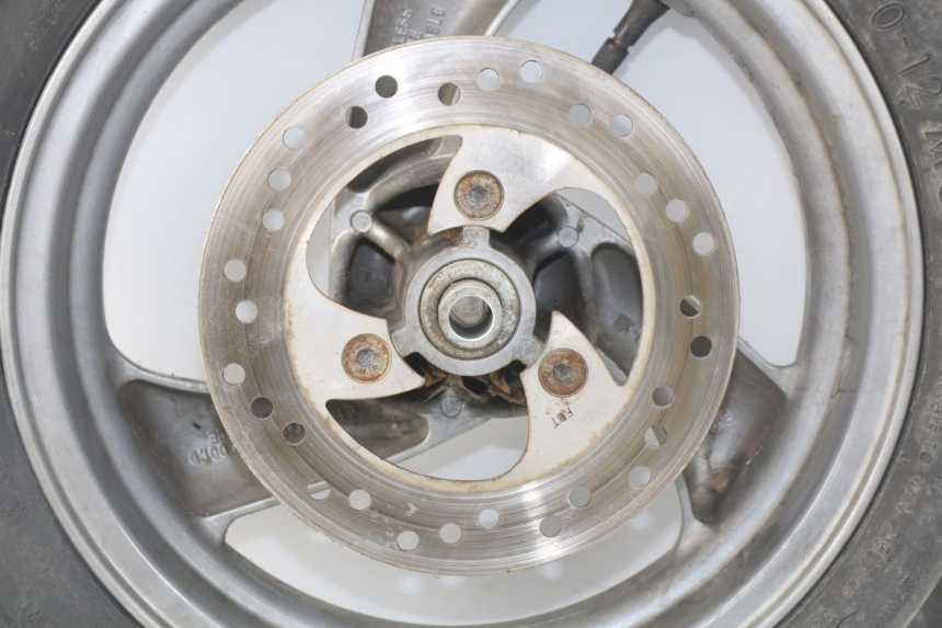 photo de LLANTA DELANTERA  PEUGEOT VIVACITY 100 (1999 - 2008) - Otra vista del artículo