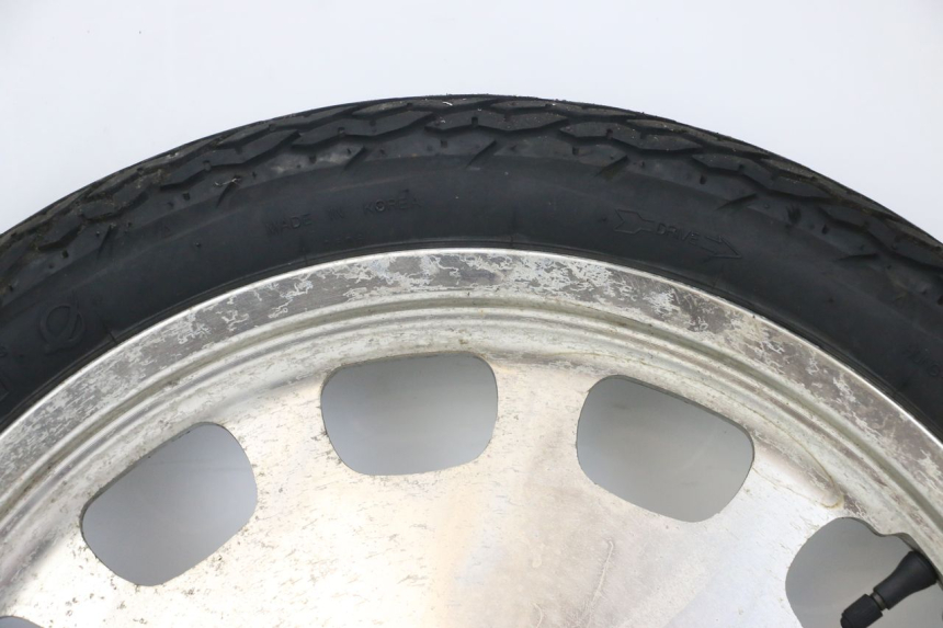 photo de RUEDA DELANTERA DAELIM VL DAYSTAR 125 (2000 - 2011) - Detalles de los puntos de fijación