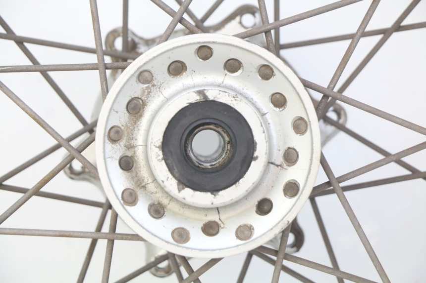 photo de LLANTA DELANTERA HONDA VT C SHADOW 125 (1999 - 2007) - Zoom sobre los componentes