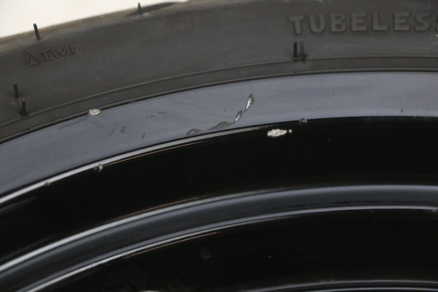 photo de LLANTA DELANTERA YAMAHA XMAX X-MAX 125 (2006 - 2009) - Otra perspectiva