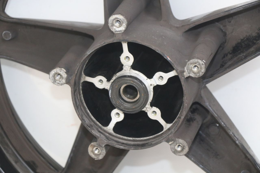 photo de LLANTA DELANTERA YAMAHA X-MAX XMAX 125 (2010 - 2013) - Otra vista del artículo