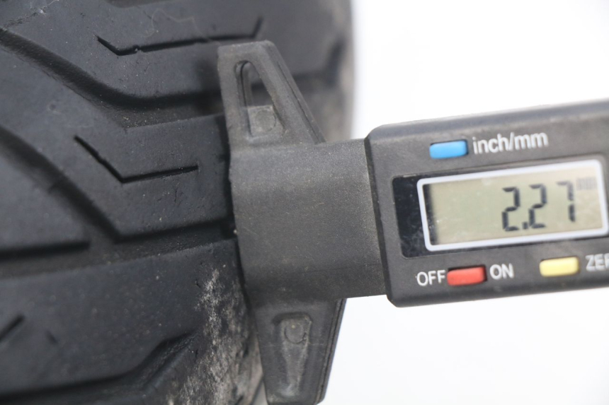 photo de LLANTA DELANTERA PIAGGIO X7 125 (2007 - 2013) - Detalle de la pieza