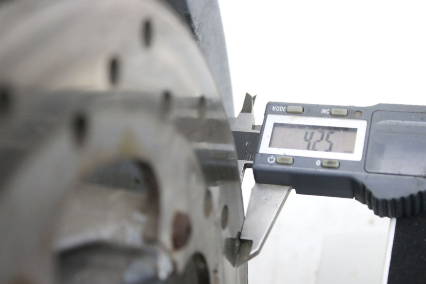 photo de LLANTA DELANTERA PIAGGIO X9 EVOLUTION 125 (2003 - 2007) - Otra perspectiva