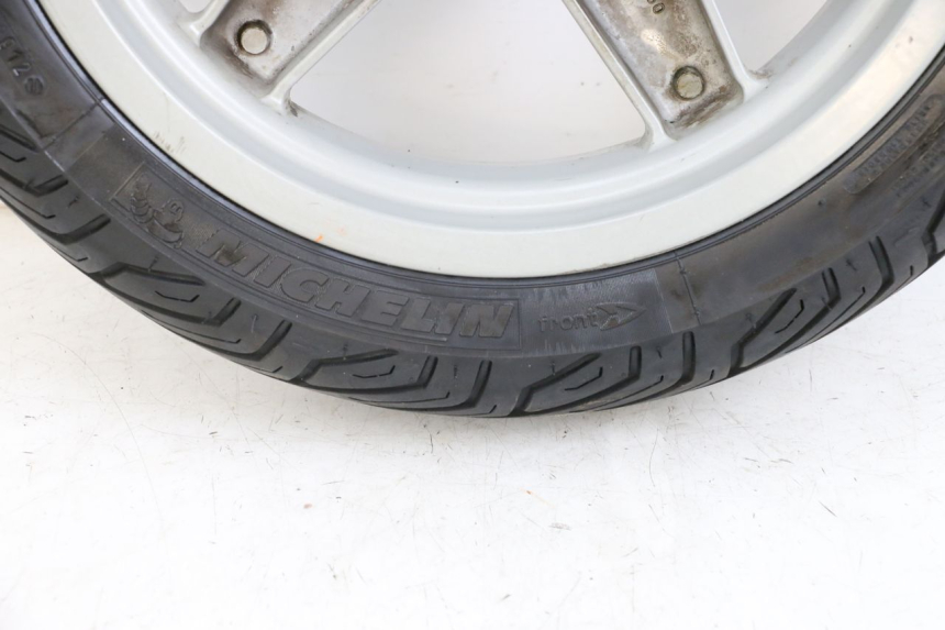 photo de LLANTA DELANTERA  PIAGGIO X9 125 (2000 - 2003) - Detalles de los puntos de fijación